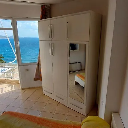 Apartment Spacious Right On The Boulevard With Breathtaking Panoramic Sea View *